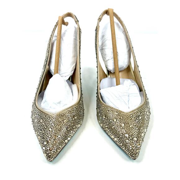 Betsey Johnson Clark Rhinestone Slingback Pumps Heels Size7.5 Lt Gold NWT/BOX - Picture 1 of 8
